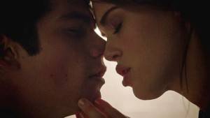 Lydia Stiles bacio