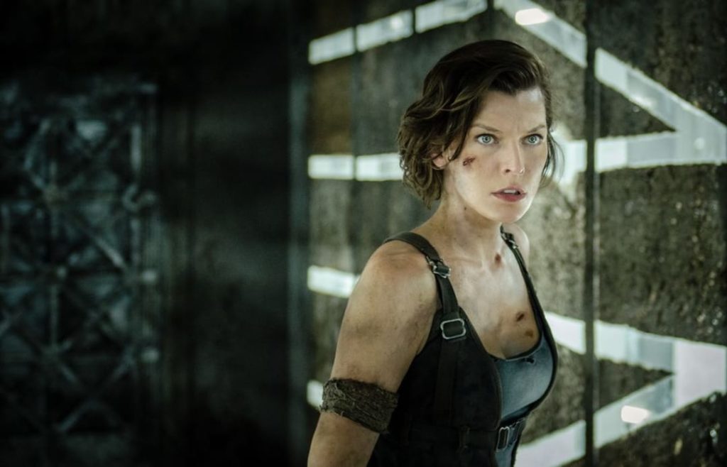 Milla Jovovich nel film di Resident Evìl tratto dal videogame