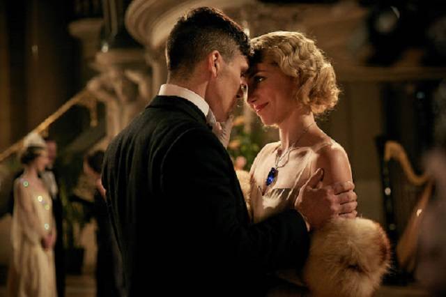 Peaky Blinders Grace & Tommy 640x426