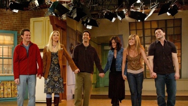 Friends: the reunion su Sky. Storia di una serie tv senza tempo