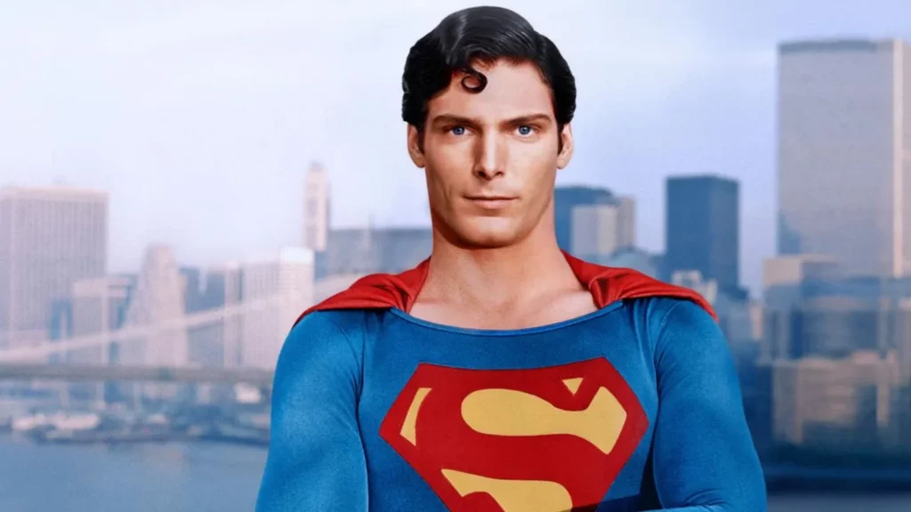 Christopher Reeve nel ruolo iconico di Superman, attori di supereroi (640x360)