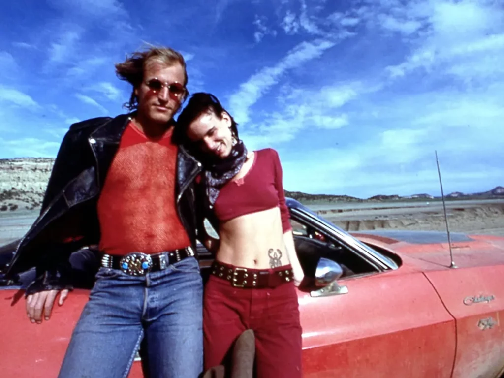 la locandina con i due protagonisti di Natural Born killers, uno dei Migliori film d'amore tossico (640x360)