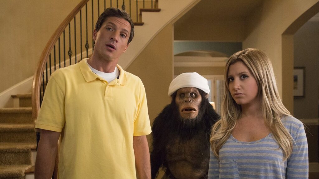 Ashley Tisdale e Simon Rex in Scary Movie 5