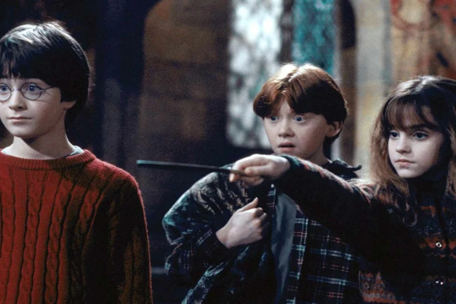 Daniel Radcliffe, Emma Watson e Rupert Grint in una scena del film Harry Potter