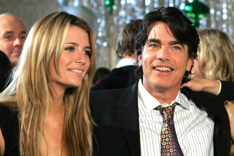 Mischa Barton e Peter Gallagher in una scena di The O.C.