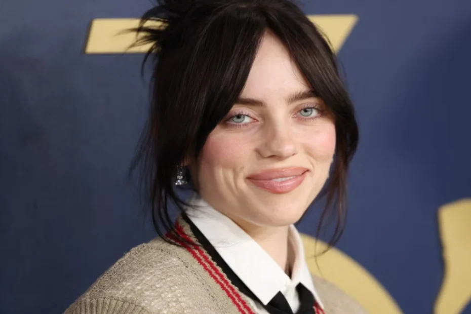 In foto la cantante Billie Eilish