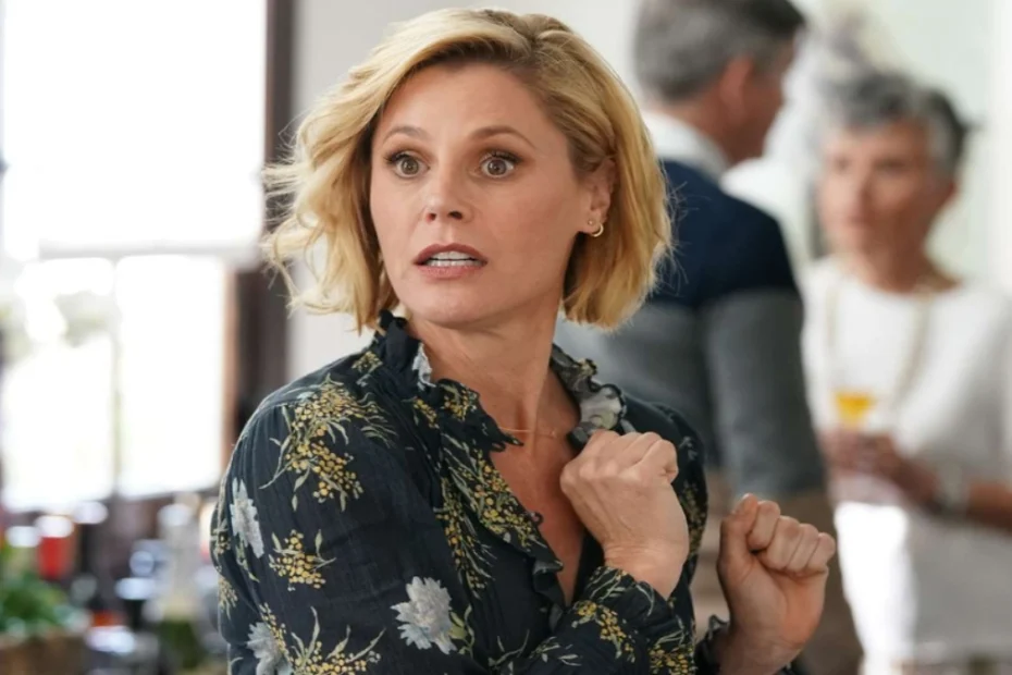 Julie Bowen nei panni di Claire Dunphy in una scena di Modern Family