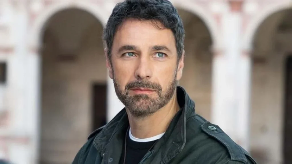 Raoul Bova in Don Matteo 14