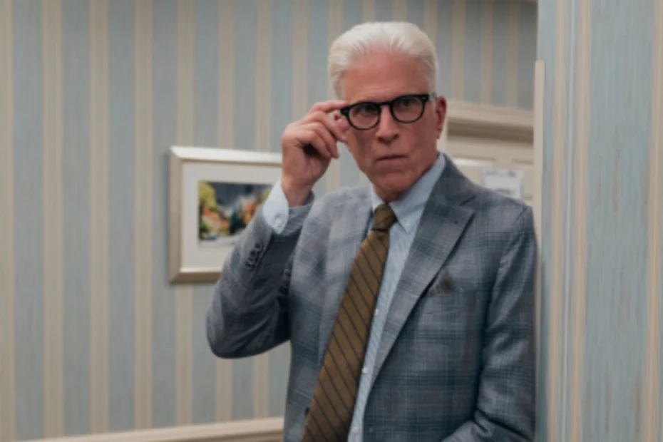 Ted Danson nei panni del protagonista di A Man on the Inside