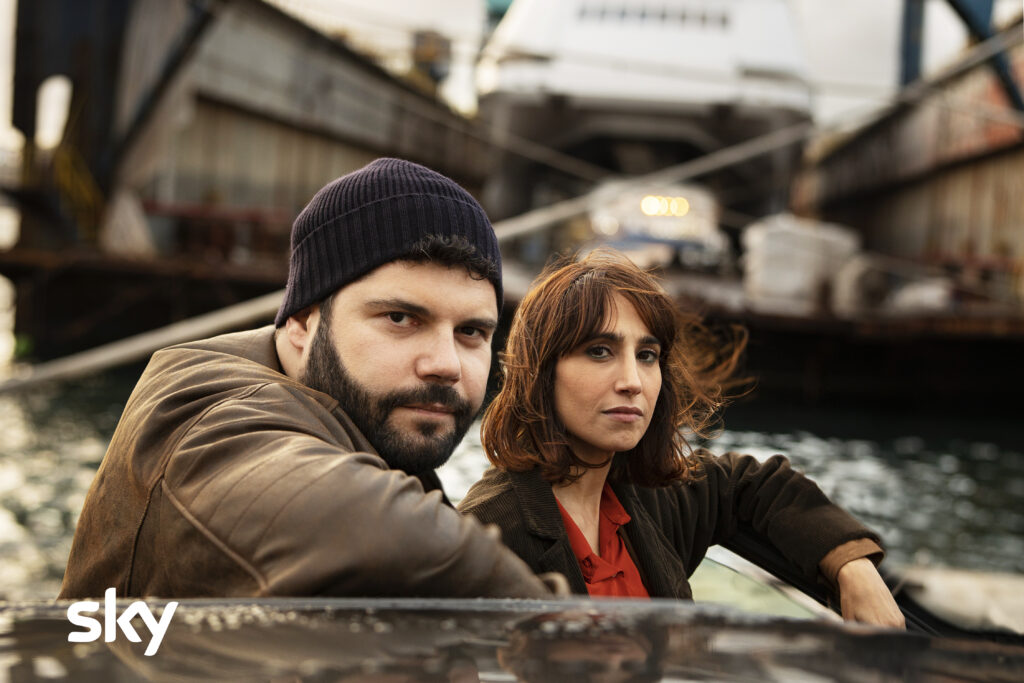 Salvatore Esposito e Silvia D'Amico i protagonisti di Piedone - Uno sbirro a Napoli, Credits: Sky Italia