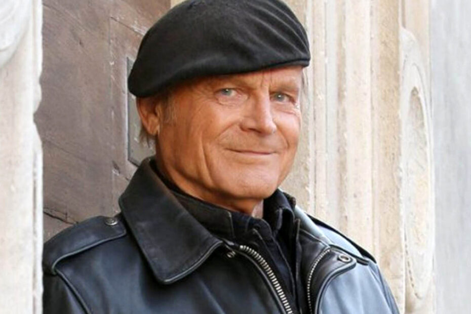 Terence Hill nel ruolo di Don Matteo ritorna in una puntata di Don Matteo 14