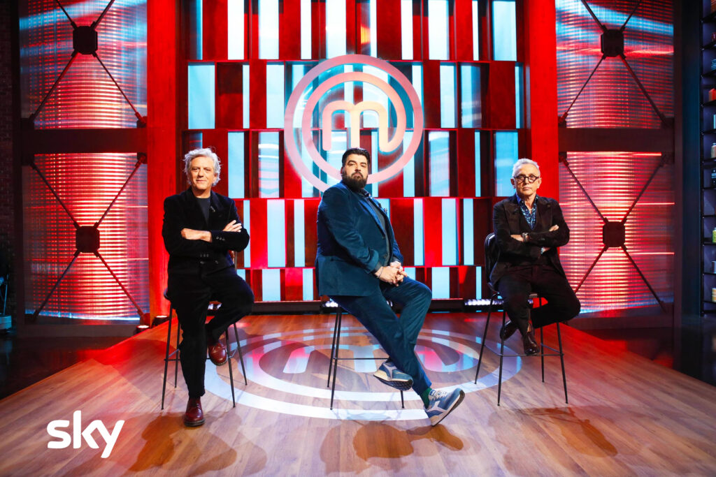 Antonino Cannavacciuolo, bruno barbieri e giorgio locatelli i giudici di MasterChef 14, immagini concesse da Sky Italia