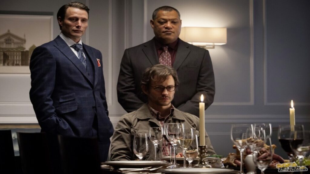 Mads Mikkelsen, Hugh Dancy e Laurence Fishburne in una scena di Hannibal