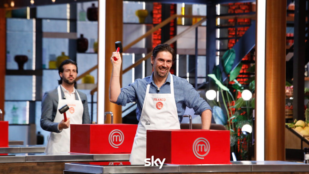 Franco alla red mystery box di MasterChef 14 - Immagini concesse da Sky Italia