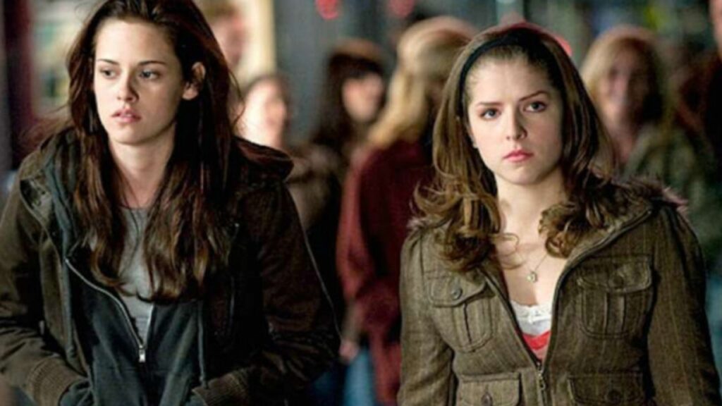 Anna Kendrick, ha interpretato Jessica Stanley, l'amica umana di Bella Swan, in quattro dei cinque film della saga Twilight. 