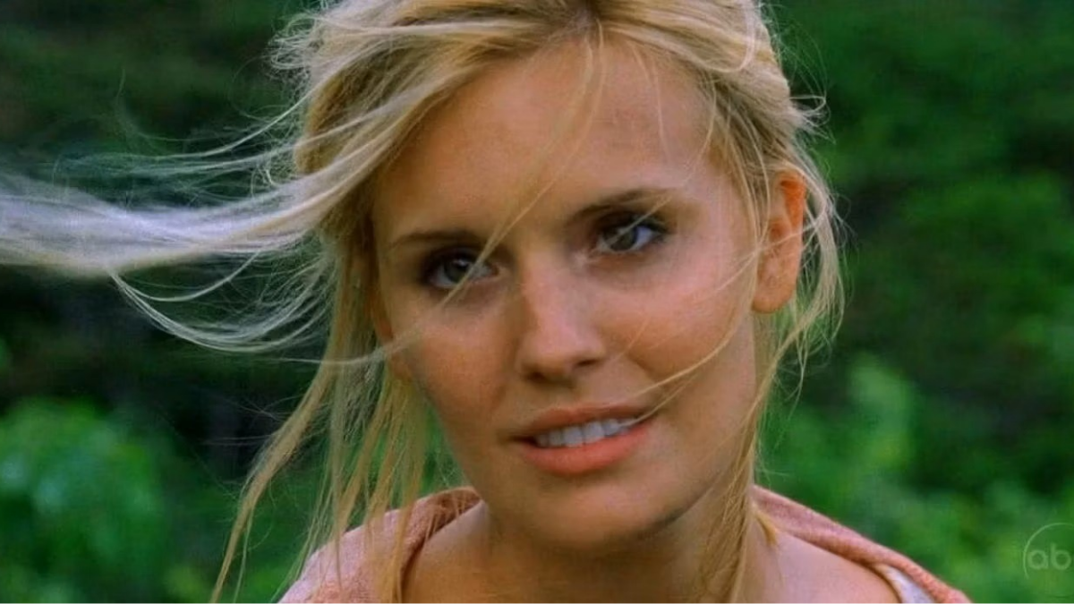 Maggie Grace - Lost