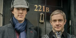 Benedict Cumberbatch e Martin Freeman in Sherlock