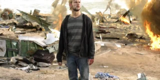 Charlie in una scena della prima stagione di Lost, una delle migliori serie tv di sempre